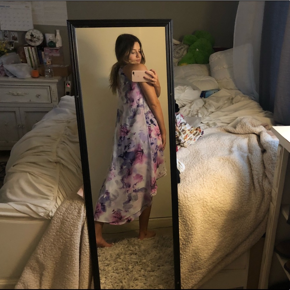 High-Low Maxi Dress - Picture 4 of 4